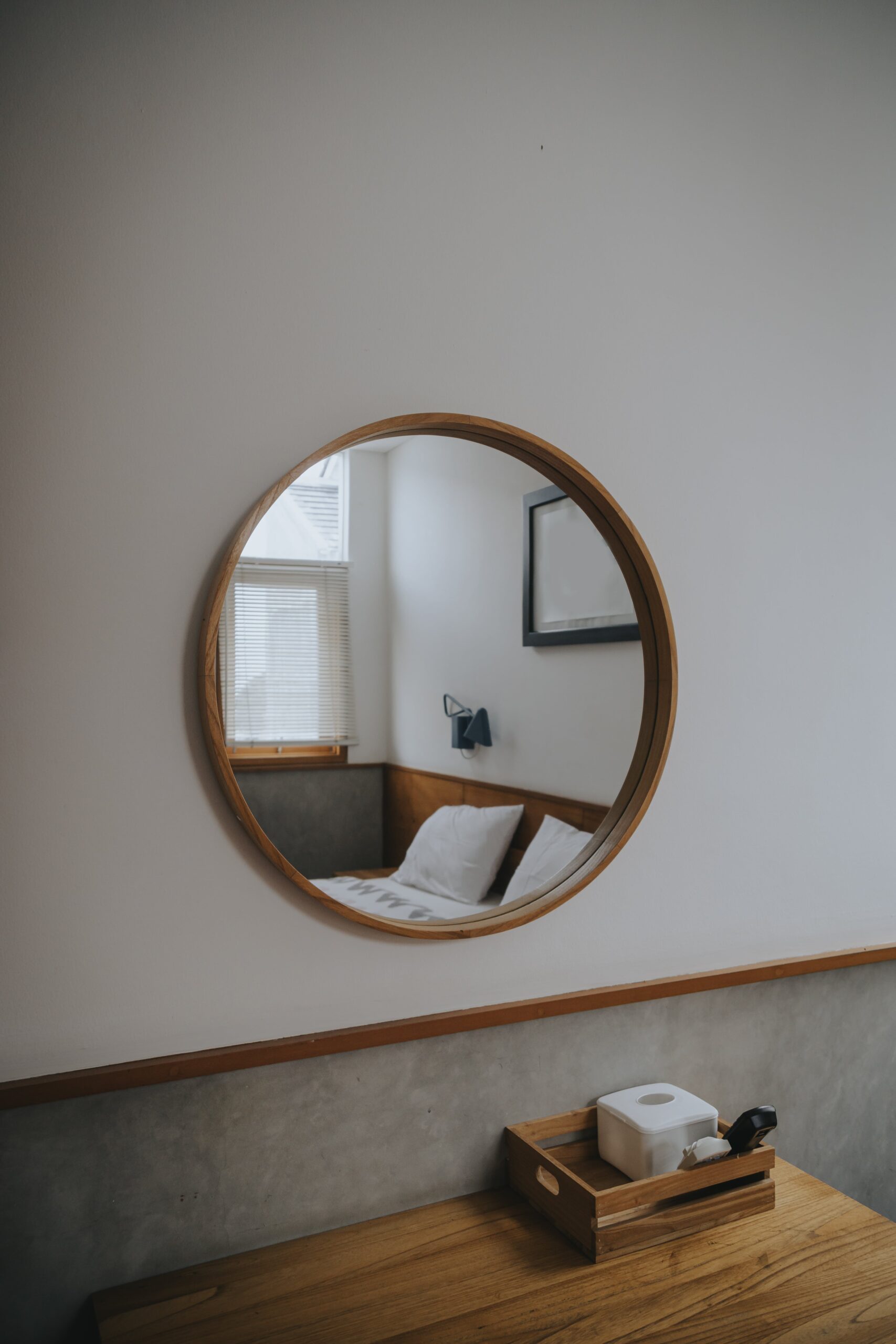 Mirror Hover